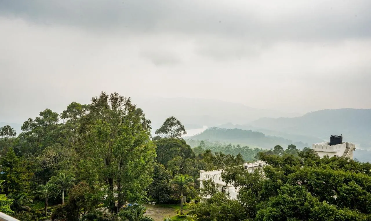Itsy Hotels Classiyo Munnar Crown Resorts With Balcony 3*,  인도